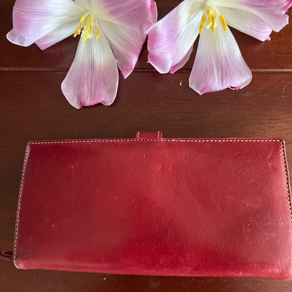 Nordstrom brand leather wallet - Picture 2 of 7